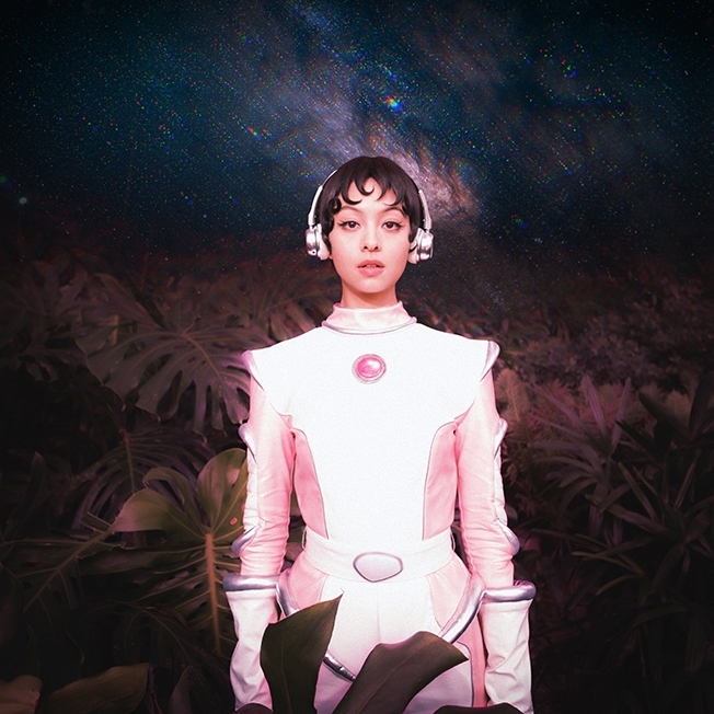 Amy-Lo_pink-moon-652